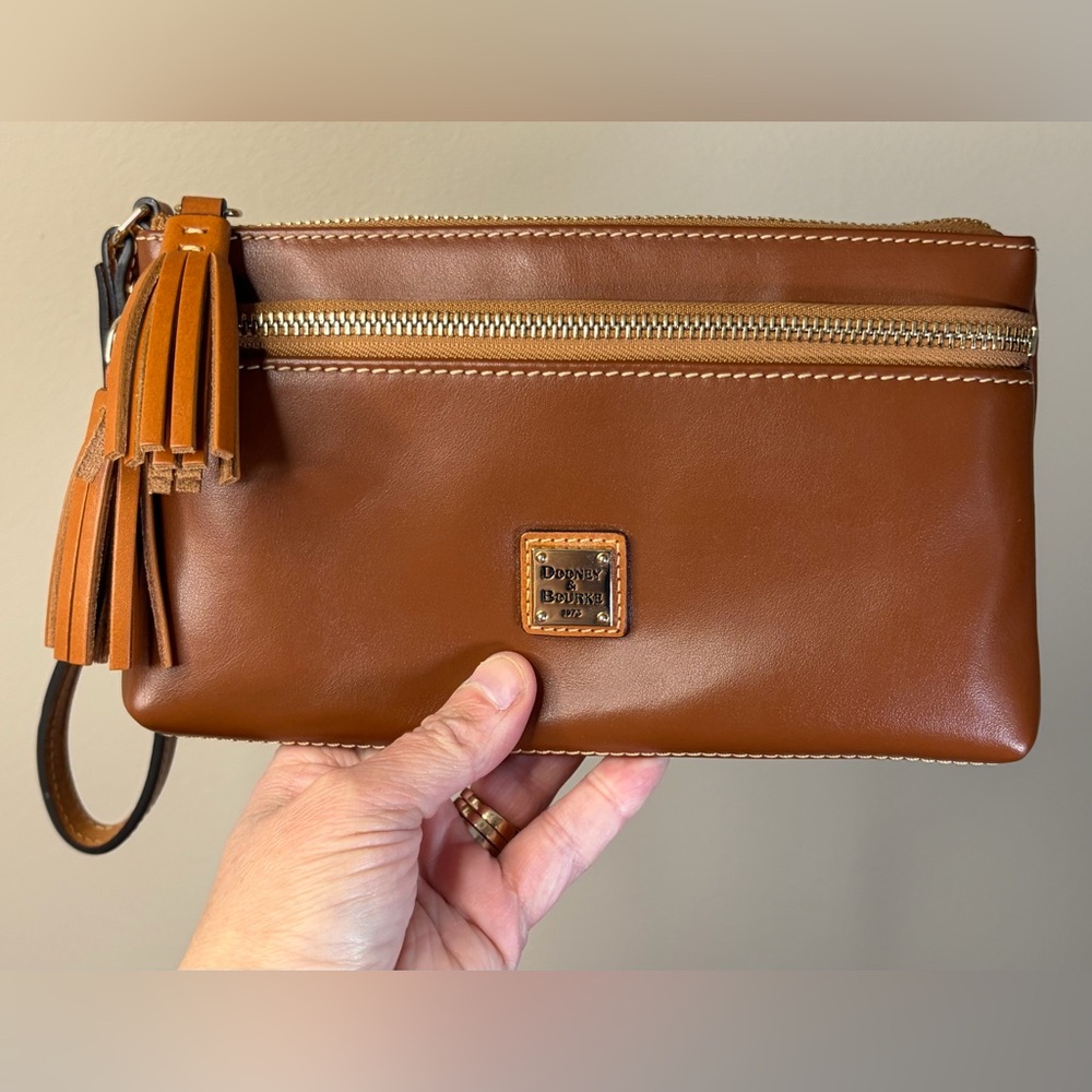 Dooney & Bourke Wexford Natural Brown Leather Double Zip Wristlet Clutch NWOT - Picture 16 of 16